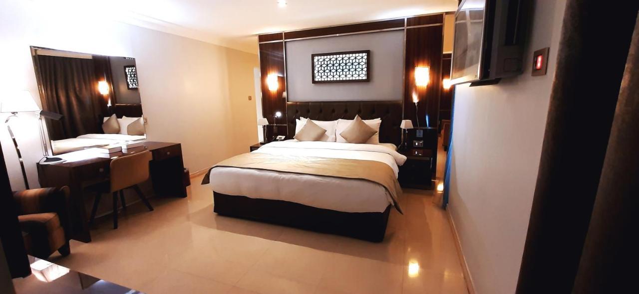Tio Sea Resort Al Khor Exterior foto A bedroom at the hotel