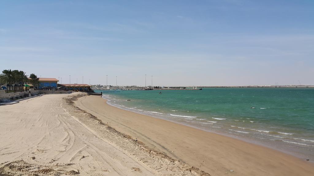 Tio Sea Resort Al Khor Exterior foto Al Khor Beach